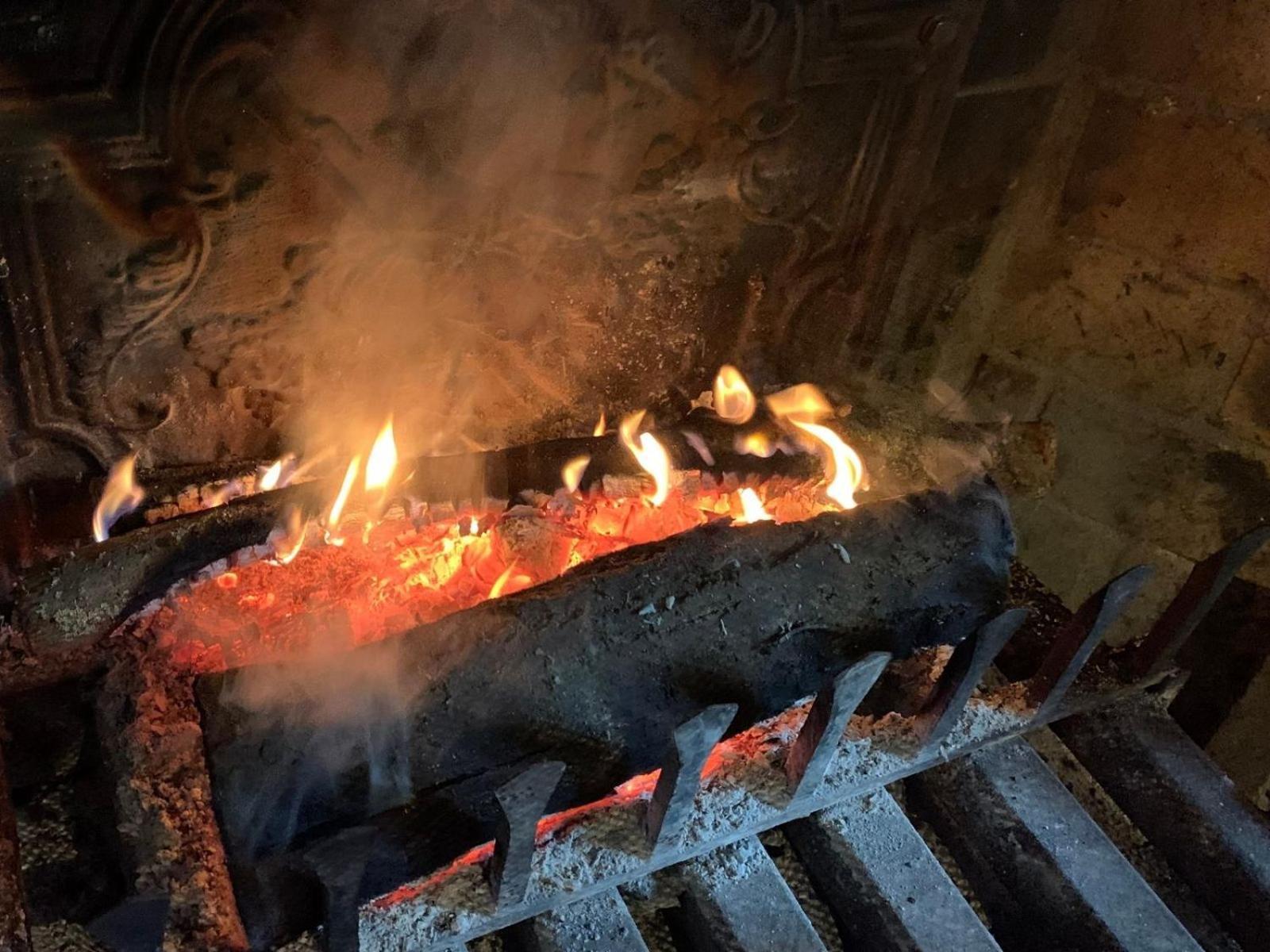 La Ville Es Renais - Ferme Et Maison D'Hotes Insolite Erquy Εξωτερικό φωτογραφία